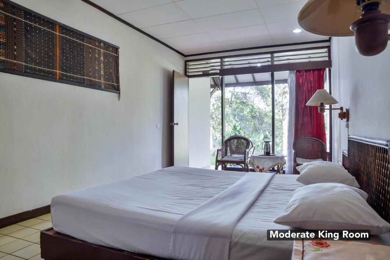 Ambarita Silintong Hotel מראה חיצוני תמונה